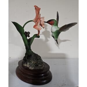 Victor C Hayton Chilmark Ruby-throated Hummingbird Figurine Numbered